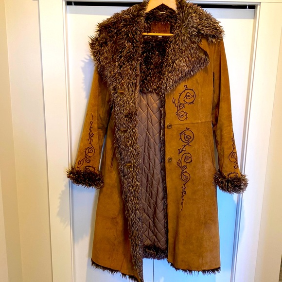Jackets & Blazers - Beautiful Jessica suede leather coat with faux fur and embroidery